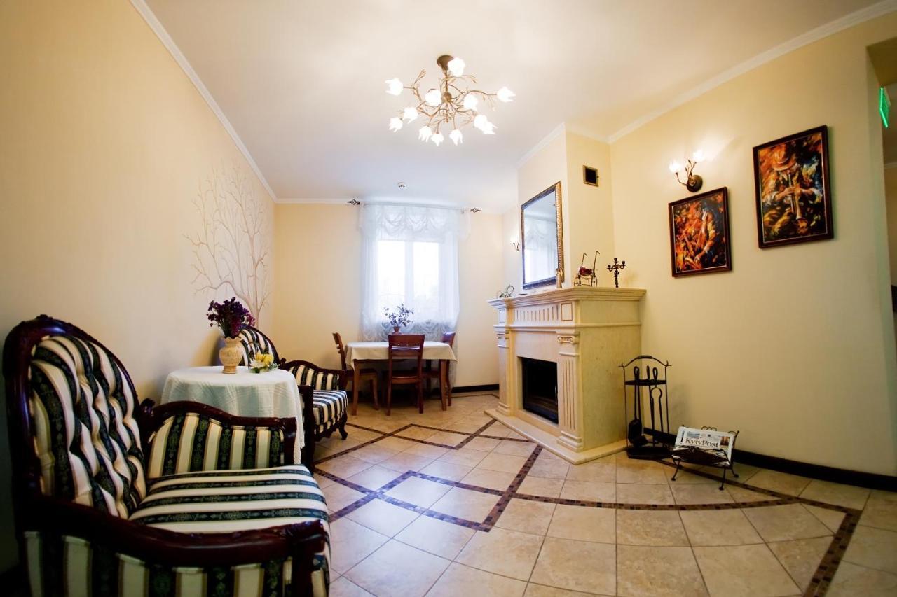 Villa Oselya Kiev Ngoại thất bức ảnh