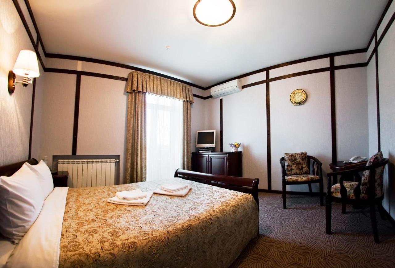Villa Oselya Kiev Ngoại thất bức ảnh