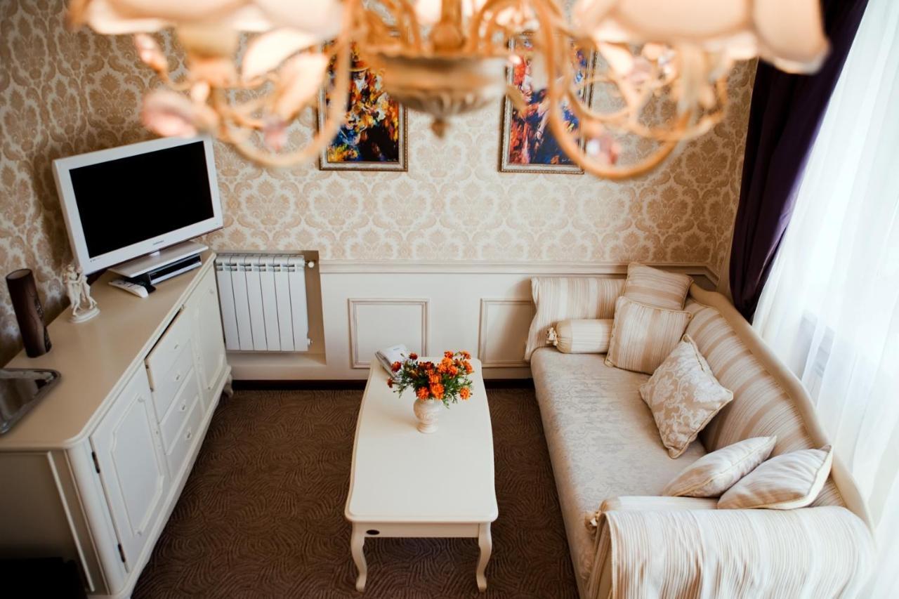 Villa Oselya Kiev Ngoại thất bức ảnh