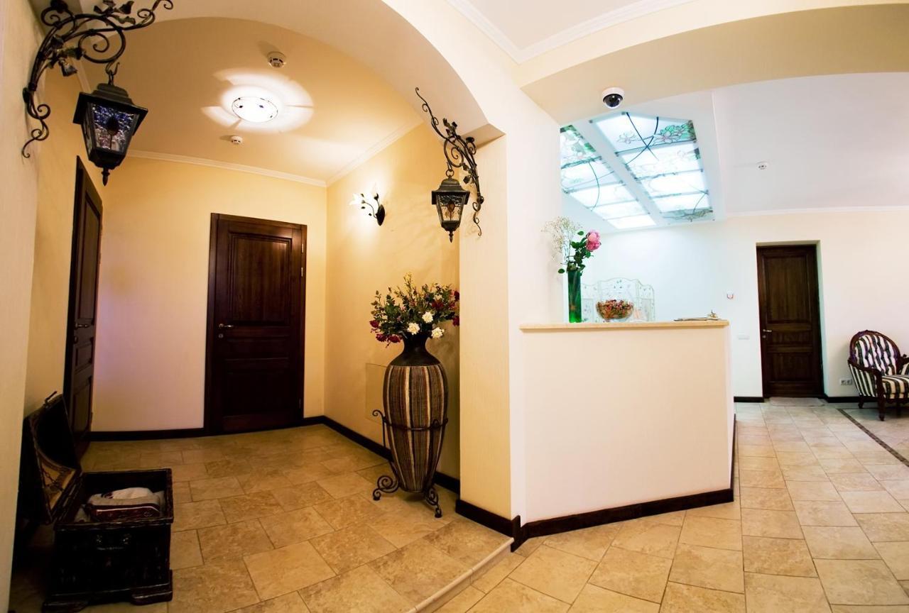 Villa Oselya Kiev Ngoại thất bức ảnh